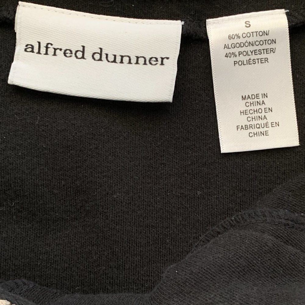 Alfred Dunner Embroidered Short Sleeve Tee Top Sz S Black #16E‎ - Picture 8 of 9